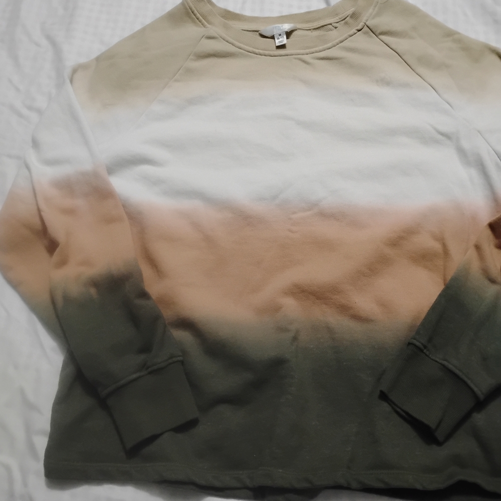 Time and Tru Cream Crewneck Sweatshirt